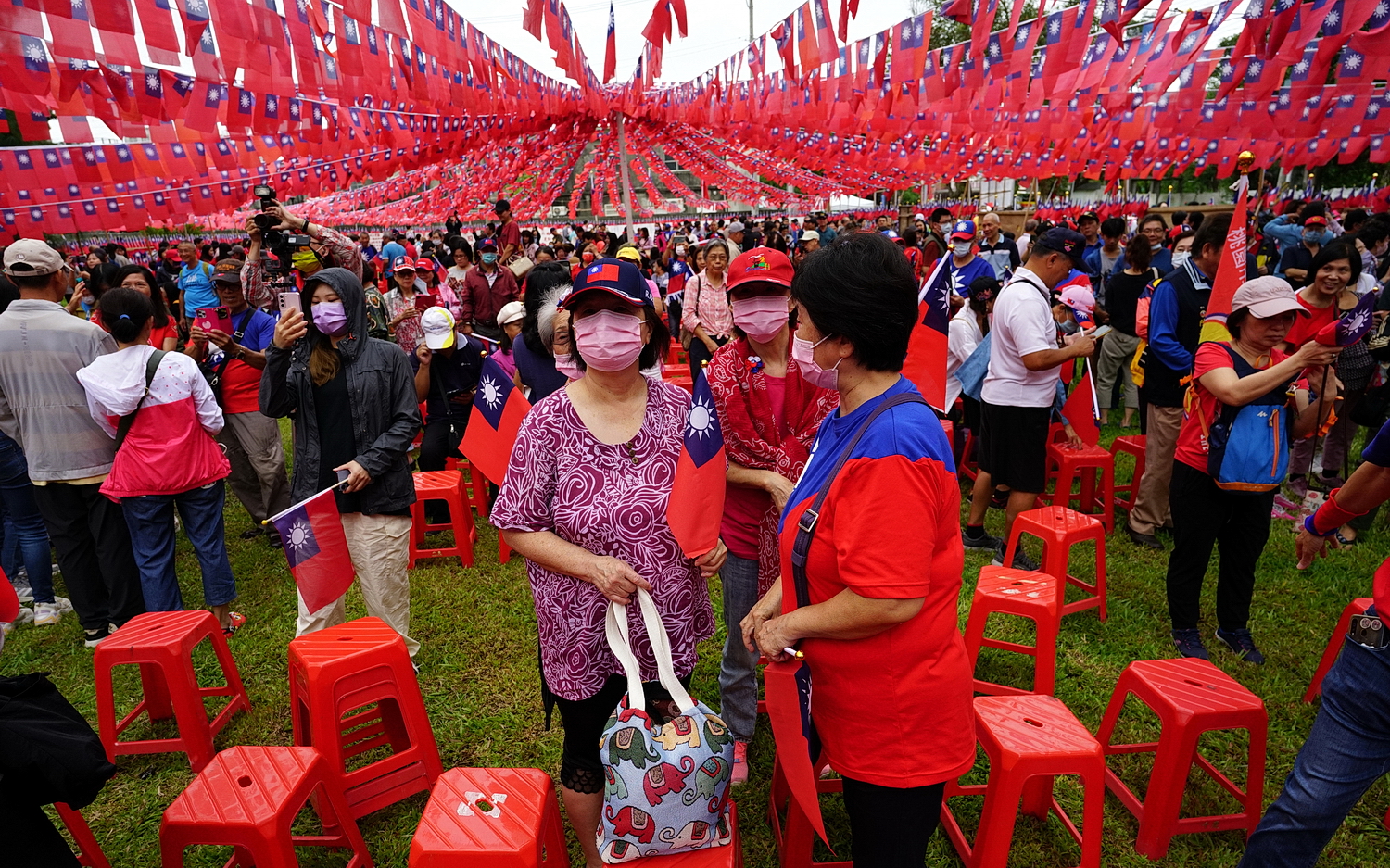 陳永鑑龍岡國旗屋20241011u.JPG